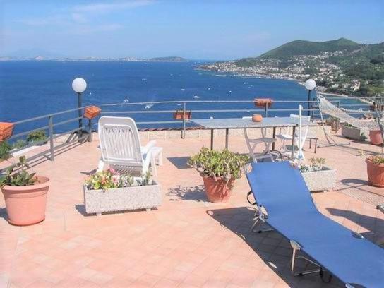 Miramare In Collina Daire